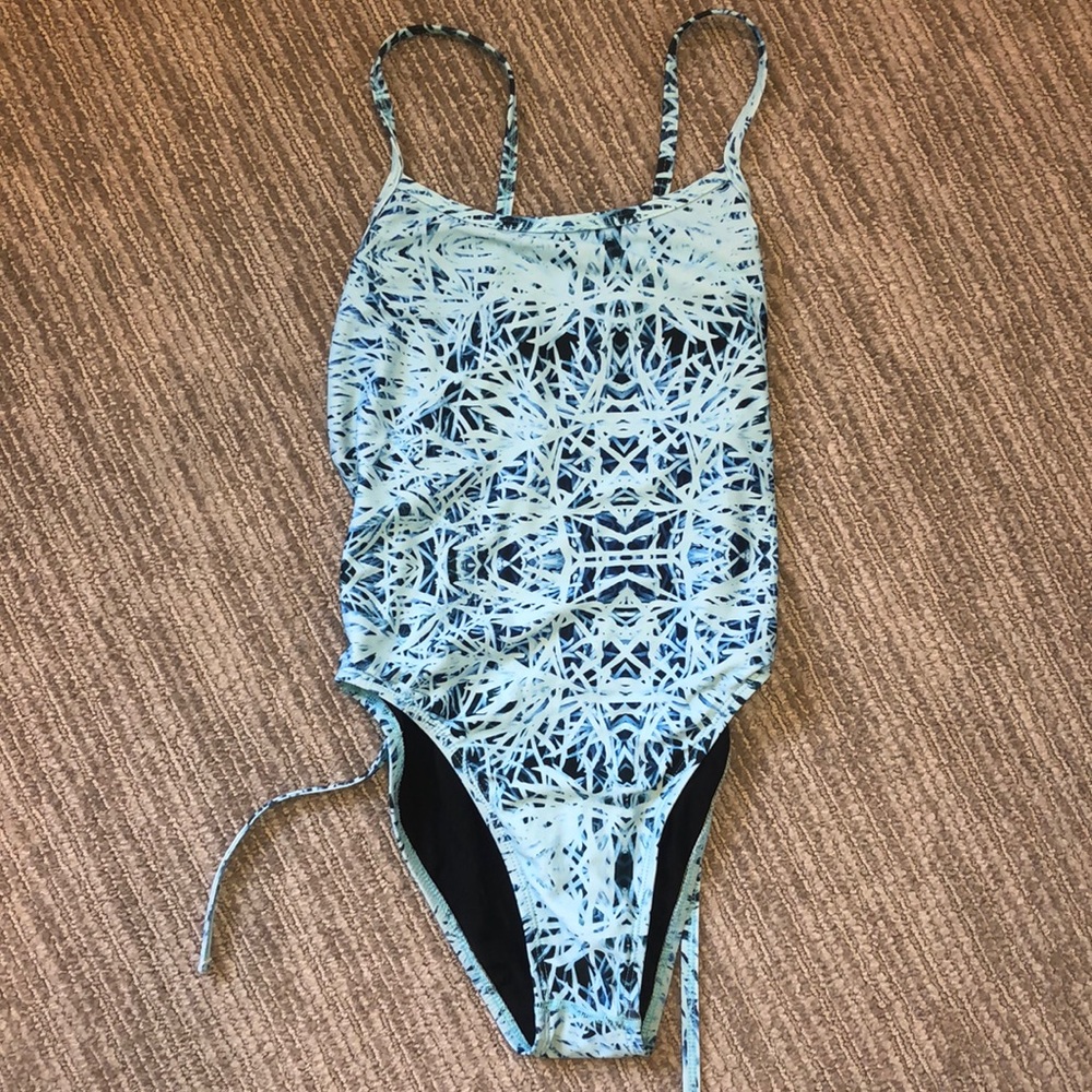 Jolyn Dayno one piece with tie in back
